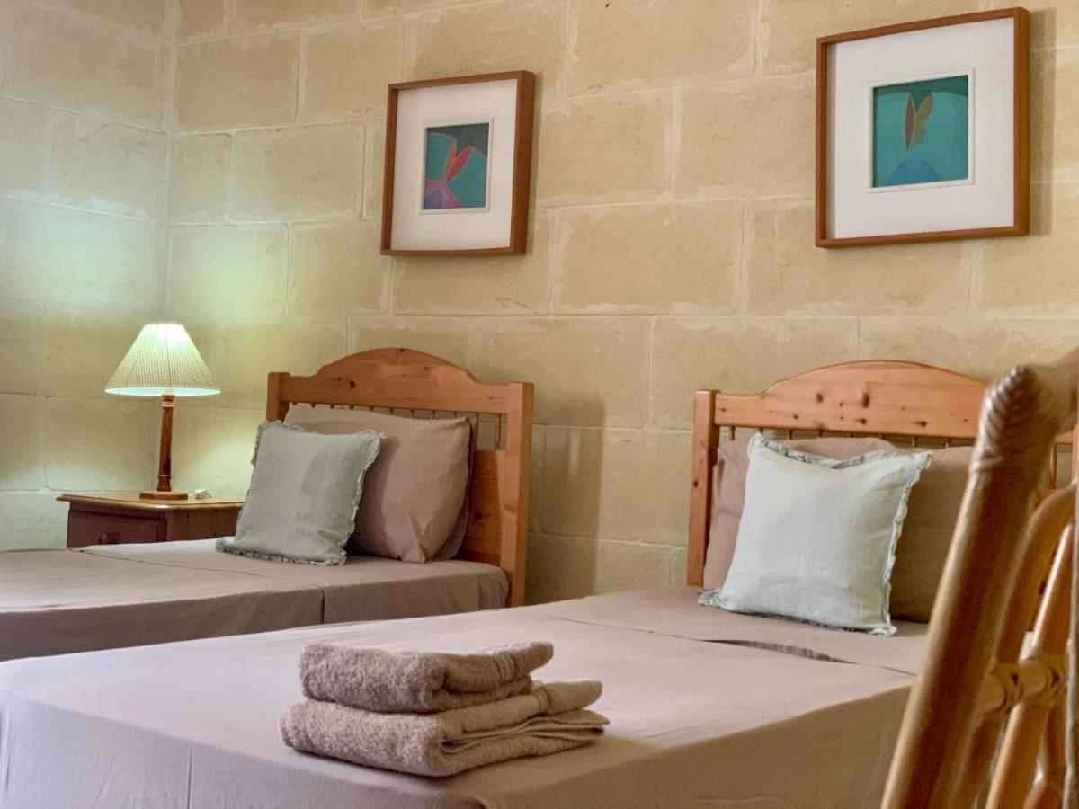 Appartement Tal-Mirakli à Għarb Extérieur photo